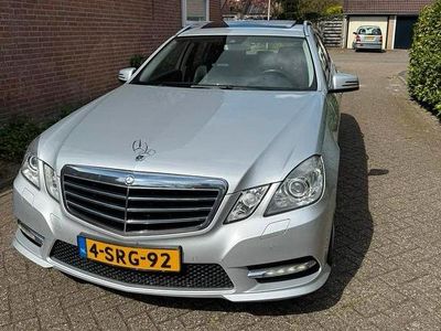 Mercedes E220