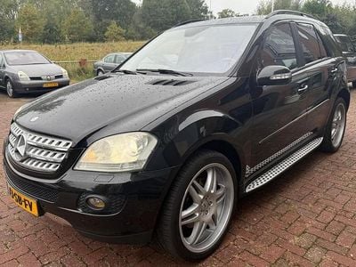 Gebruikt 2005 Mercedes ML500 SUV | € 9.950 (Eerlijke prijs)