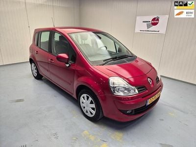 Occasion Renault Grand Modus Dynamique 112 PK (82 kW) 2011 Rood MPV