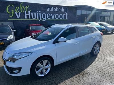 Occasion Renault Mégane GrandTour Authentique 116 PK (85 kW) 2013 Wit Stationwagen