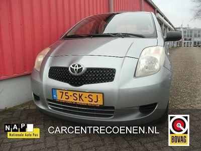 Occasion Toyota Yaris Sol 87 PK (63 kW) 2006 Grijs (metallic) Hatchback