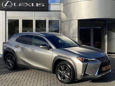 Grijs Gebruikt 2023 Lexus UX 250h SUV | € 34.900 (Iets duurder)