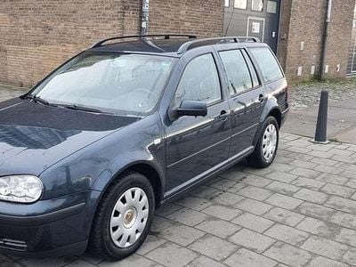 Blauw Gebruikt 2006 VW Golf IV Comfortline Stationwagen | € 1.050 (Goede deal)
