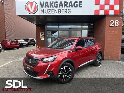 Rood Occasion 2021 Peugeot 2008 Allure SUV | € 15.445 (Eerlijke prijs)