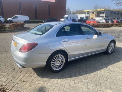 Mercedes C200