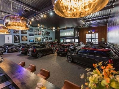 Zwart Gebruikt 2015 Mini Cooper Clubman Stationwagen | € 15.000