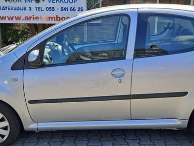Grijs Gebruikt 2009 Peugeot 107 Hatchback | € 3.950 (Eerlijke prijs)