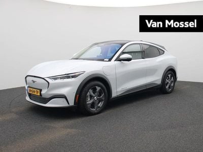 Wit Occasion 2021 Ford Mustang Mach-E SUV | € 22.945 (Iets duurder)