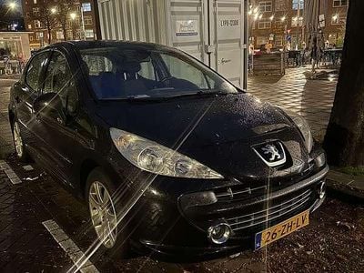 Zwart Gebruikt 2008 Peugeot 207 Hatchback | € 1.800 (Eerlijke prijs)
