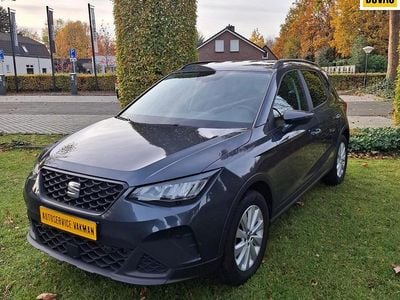 Grijs Gebruikt 2023 Seat Arona Business SUV | € 21.900 (Eerlijke prijs)