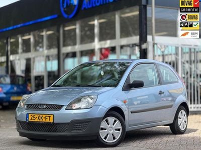 Blauw Gebruikt 2007 Ford Fiesta Cool & Sound Edition Hatchback | € 3.250 (Iets duurder)