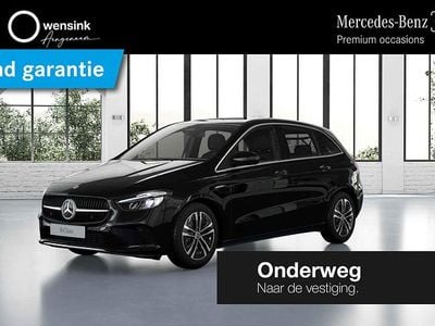 Zwart Occasion 2024 Mercedes B180 Business MPV | € 38.850 (Eerlijke prijs)