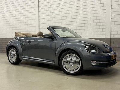 Grijs Gebruikt 2015 VW Beetle Design Cabriolet | € 17.950 (Iets duurder)