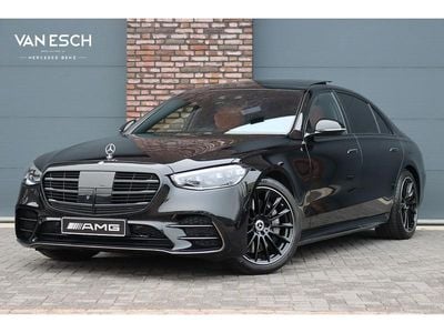 Zwart (metallic) Occasion 2024 Mercedes S580 AMG line Sedan | € 125.000 (Goede deal)