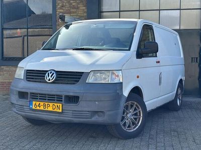 VW Transporter