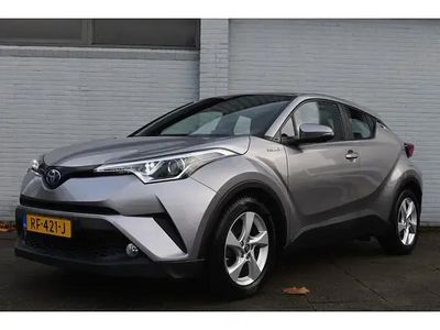 Grijs Occasion 2017 Toyota C-HR Active SUV | € 17.999 (Eerlijke prijs)