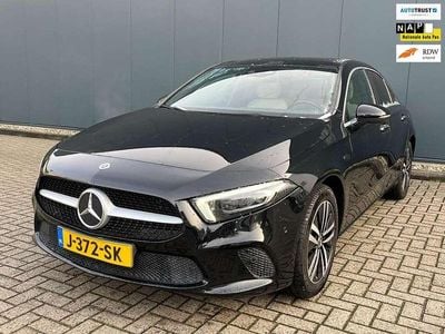 Zwart Occasion 2020 Mercedes A250 Business Sedan | € 18.950 (Goede deal)