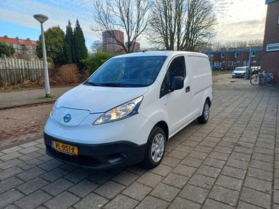 Nissan e-NV200