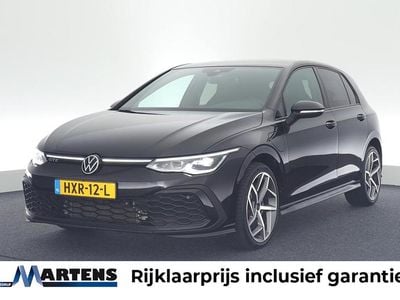 Zwart Gebruikt 2022 VW Golf VIII GTE Hatchback | € 27.949 (Eerlijke prijs)