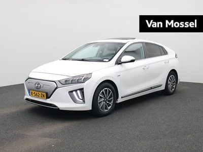 Wit Occasion 2021 Hyundai Ioniq Premium Hatchback | € 16.900 (Goede deal)