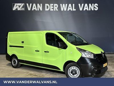 tweedehands Renault Trafic 1.6 dCi 126pk L2H1 Euro6 Airco | Navigatie | Trekhaak | Cruisecontrol Parkeersensoren, Bijrijdersbank