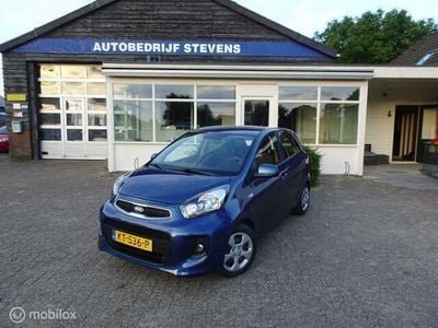 Blauw Gebruikt 2016 Kia Picanto Hatchback | € 7.950 (Eerlijke prijs)