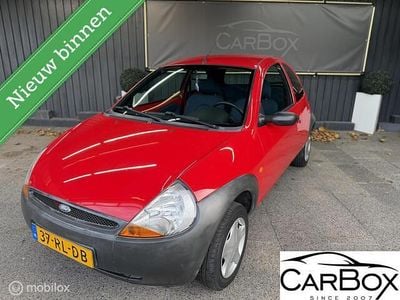 Rood Gebruikt 2005 Ford Ka Style Hatchback | € 895 (Eerlijke prijs)