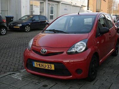 Gebruikt 2013 Toyota Aygo Hatchback | € 3.500 (Goede deal)