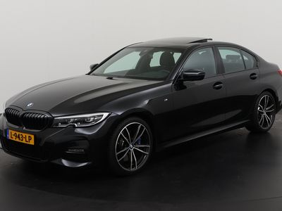 tweedehands BMW 318 318 i M-Sport High Executive Shadow | Schuifdak | L