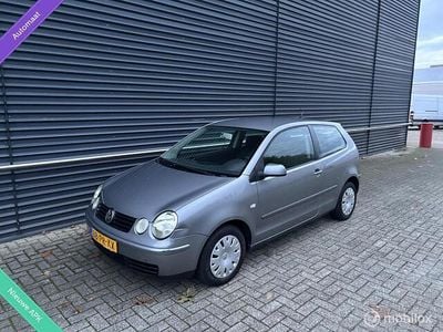 Grijs Occasion 2004 VW Polo Hatchback | € 2.250 (Iets duurder)