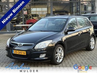 Zwart Occasion 2008 Hyundai i30 Hatchback | € 1.799 (Goede deal)