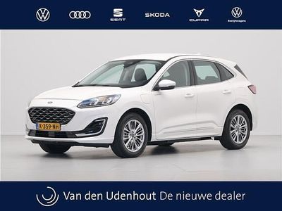 Wit, metallic lak Gebruikt 2021 Ford Kuga Vignale SUV | € 25.990 (Eerlijke prijs)