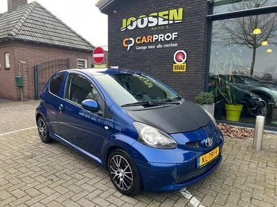 Blauw Occasion 2007 Toyota Aygo Sport Hatchback | € 2.450 (Eerlijke prijs)