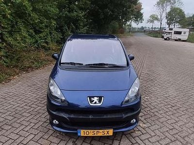 Peugeot 1007