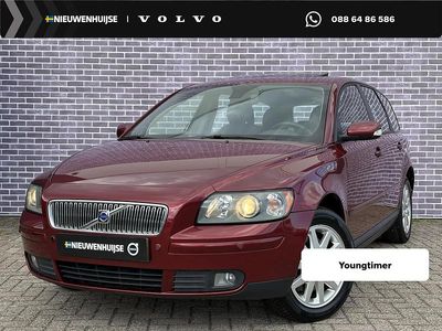 Rood Gebruikt 2004 Volvo V50 Momentum Stationwagen | € 10.694