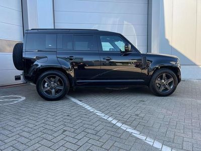 Zwart Gebruikt 2023 Land Rover Defender SE Dynamic SUV | € 83.990