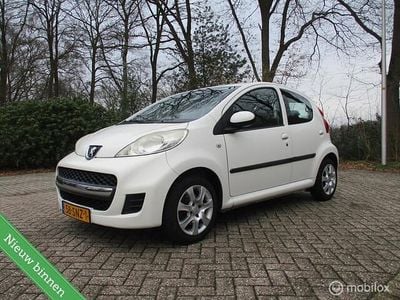 Occasion Peugeot 107 68 PK (50 kW) 2011 Wit Hatchback
