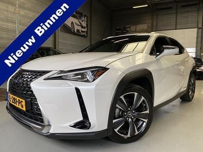 Lexus UX 250h