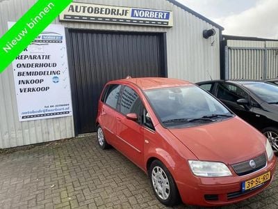 Rood Gebruikt 2006 Fiat Idea Dynamic MPV | € 1.600 (Eerlijke prijs)
