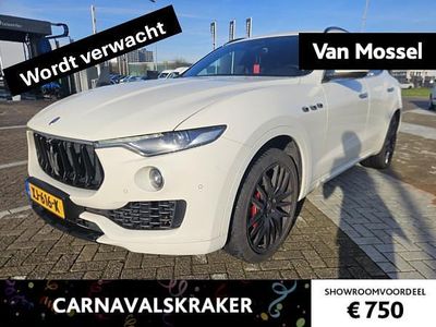 Wit Occasion 2019 Maserati Levante GranLusso SUV | € 64.840 (Iets duurder)