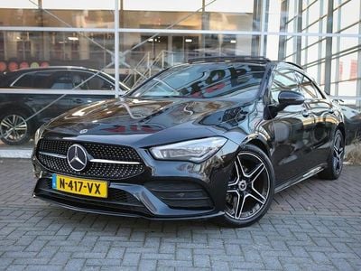 Zwart Occasion 2022 Mercedes CLA180 AMG Sedan | € 33.450 (Eerlijke prijs)