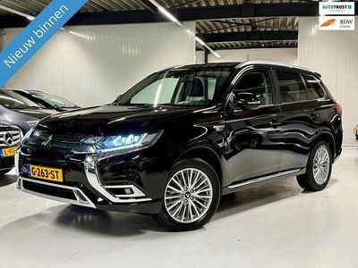 Zwart Gebruikt 2019 Mitsubishi Outlander Intense SUV | € 21.900 (Eerlijke prijs)