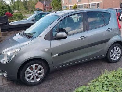 Opel Agila