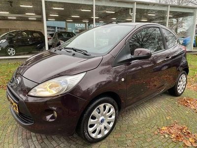 Paars Occasion 2014 Ford Ka Style Hatchback | € 4.500 (Iets duurder)