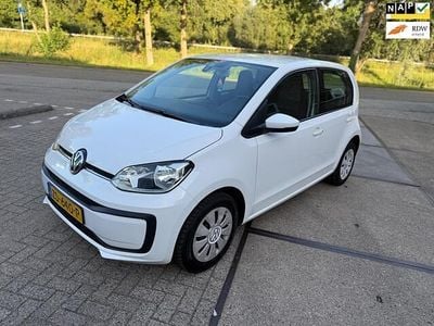 Wit Gebruikt 2019 VW up! Move Hatchback | € 5.750 (Eerlijke prijs)