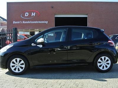 Occasion Peugeot 208 68 PK (50 kW) 2014 Zwart Hatchback