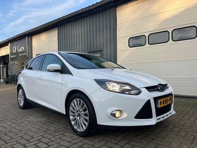 Wit Occasion 2013 Ford Focus Titanium Hatchback | € 5.494 (Eerlijke prijs)
