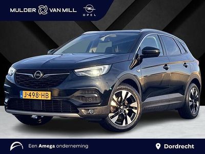 Zwart Occasion 2020 Opel Grandland X Innovation SUV | € 18.425 (Eerlijke prijs)