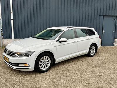 Wit Gebruikt 2016 VW Passat Comfortline Stationwagen | € 7.950 (Eerlijke prijs)