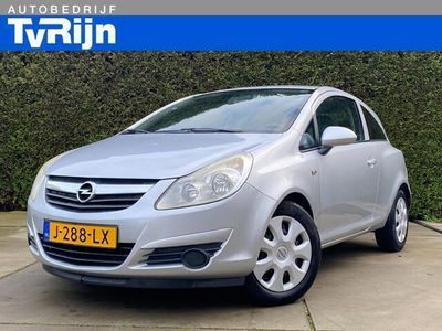 tweedehands Opel Corsa 1.0-12V Selection | Geintegreerde Fietsendrager | Airco